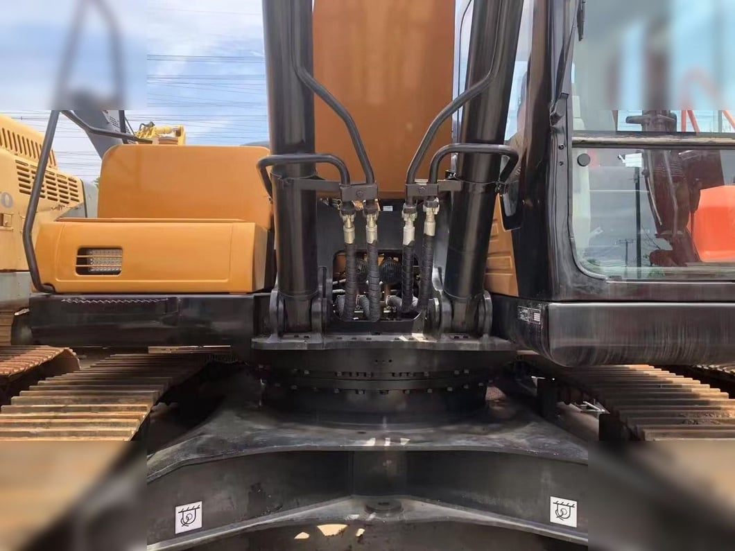 2022 Sany SY365H Crawler Excavator