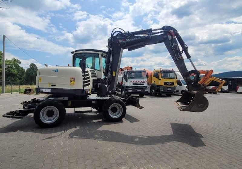 2017 Schaeff TW95 Wheel Excavator