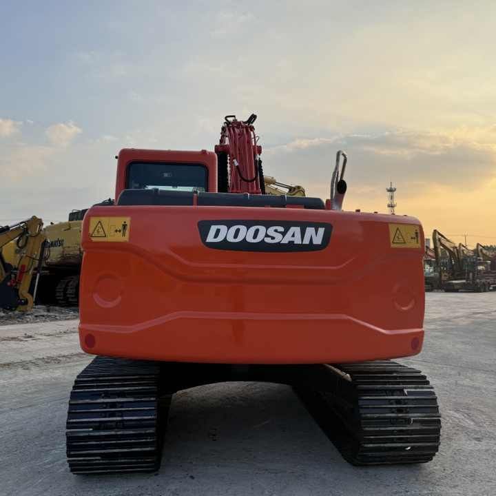 2024 Doosan DX140LC-9C Crawler Excavator
