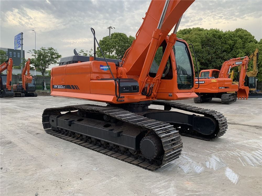 2023 Doosan DX300 Crawler Excavator