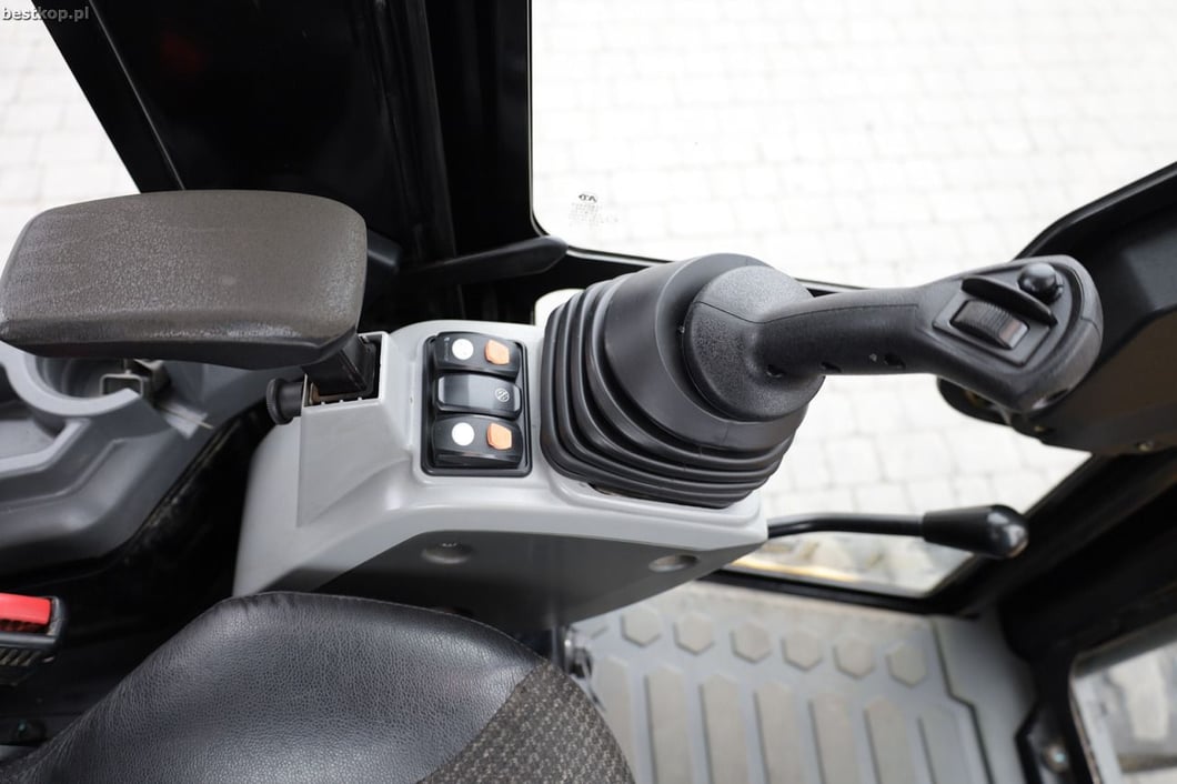 2019 Caterpillar 305.5E2 Mini Excavator