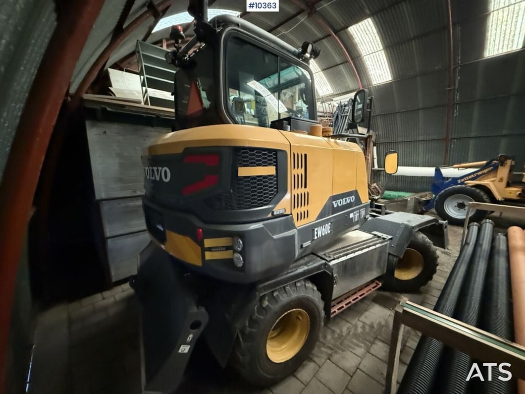 2016 Volvo EW60E Wheel Excavator