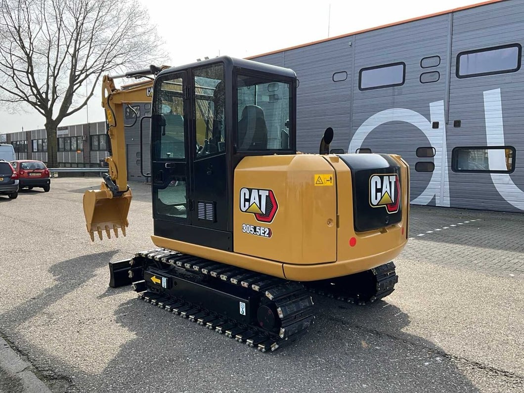 2017 Caterpillar 305.5E2 Mini Excavator