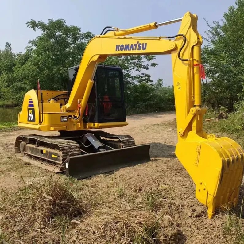 Komatsu PC70 Crawler Excavator