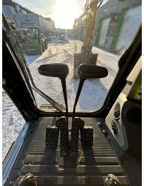 2020 Caterpillar 352-07A Crawler Excavator