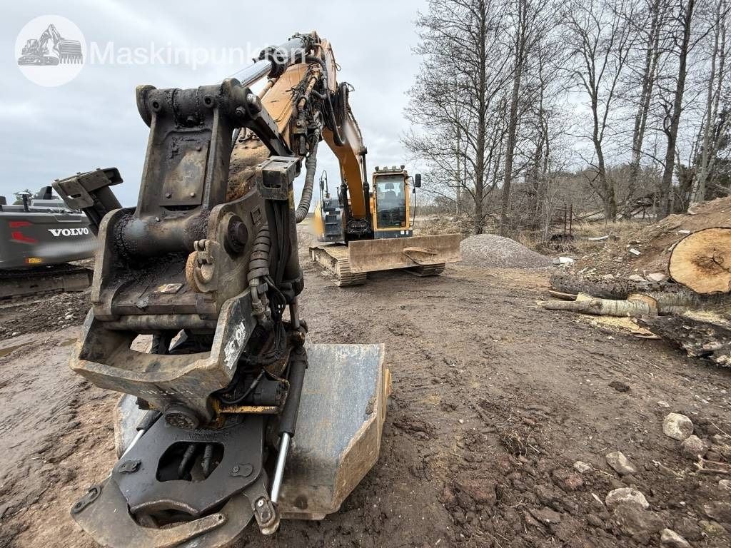 2017 Hyundai HX235 LCR Crawler Excavator