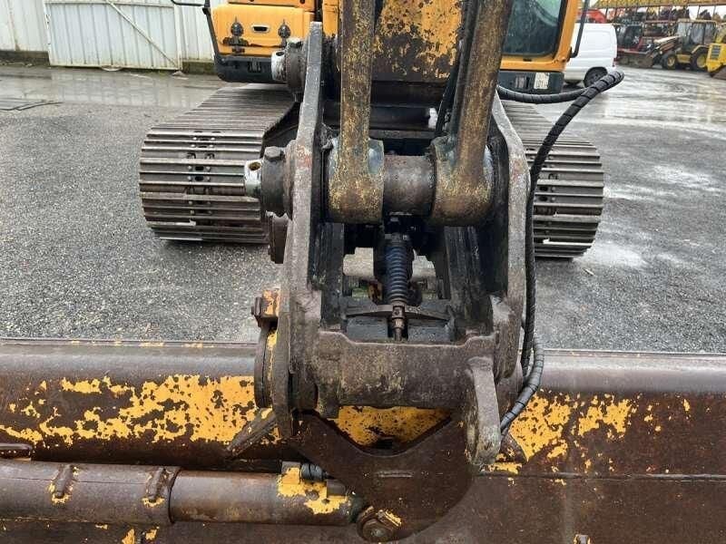 2010 Hyundai R140LC-9 Crawler Excavator