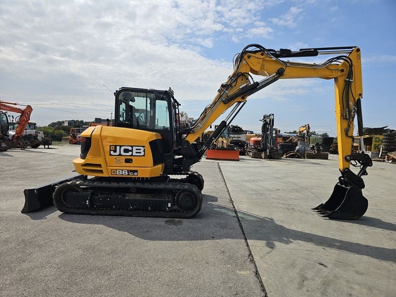 2022 JCB 86C-2T Crawler Excavator