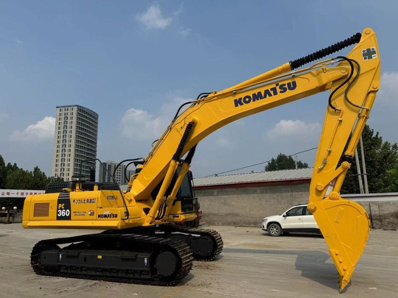 2025 Komatsu PC200 Crawler Excavator