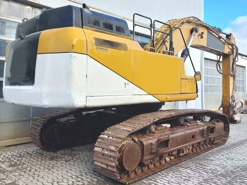 2016 Caterpillar 352F Crawler Excavator