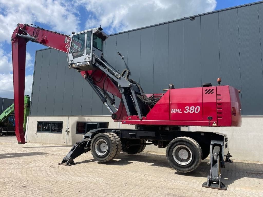 2011 Fuchs MHL380 Material Handler