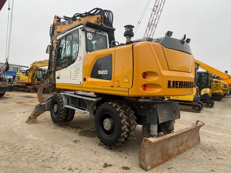 2017 Liebherr A920LITRONIC Wheel Excavator