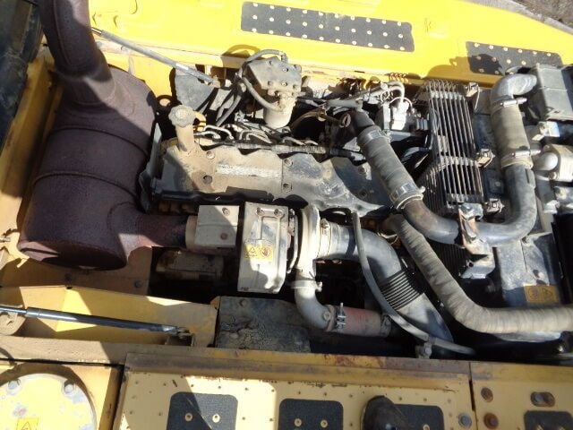 2012 Komatsu PC210LC-8 Crawler Excavator
