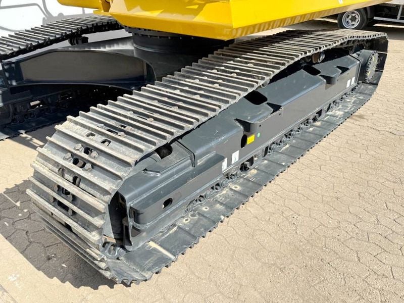 2025 Komatsu PC210LC-10 Crawler Excavator