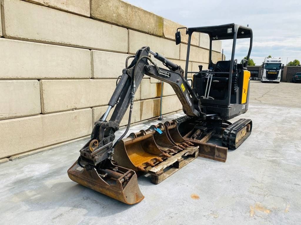 2010 Volvo EC18C Mini Excavator
