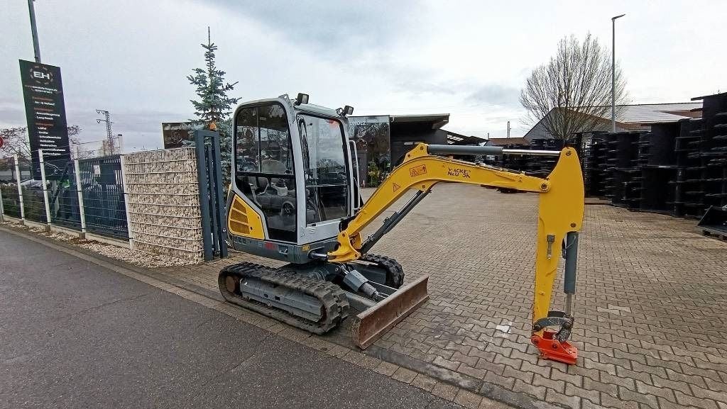 2018 Wacker Neuson ET24 Mini Excavator