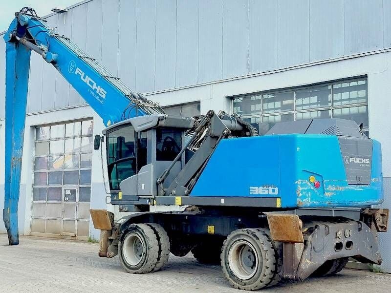 2020 Fuchs MHL360 F Material Handler