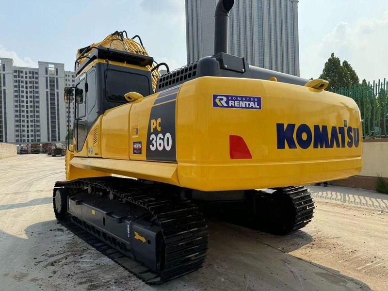 2025 Komatsu PC200 Crawler Excavator