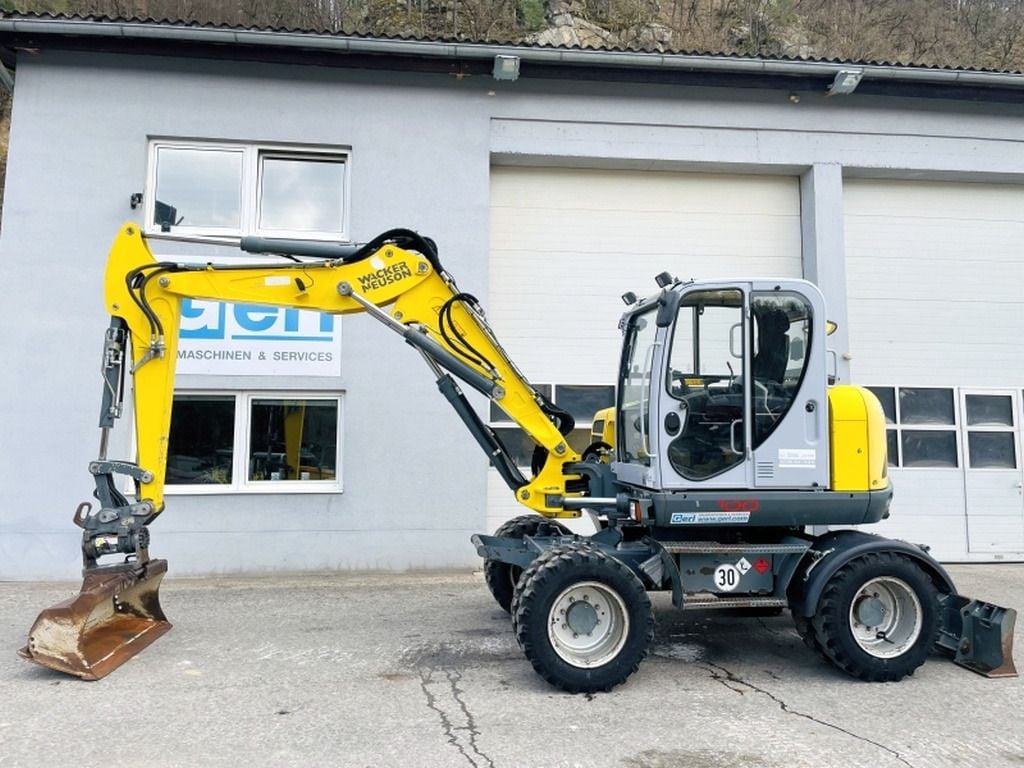 2017 Wacker Neuson EW100 Wheel Excavator