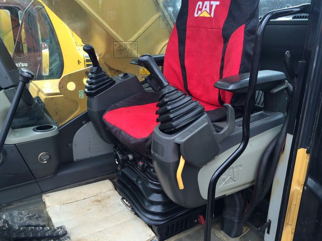 2019 Caterpillar 345D Crawler Excavator
