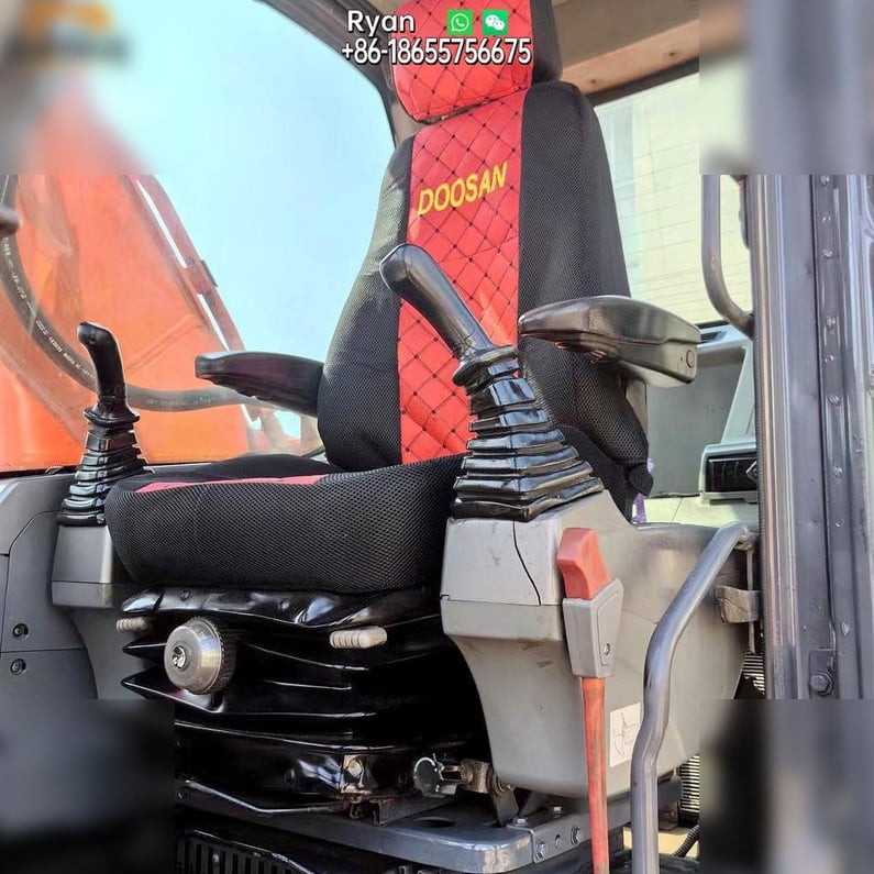 2020 Doosan DX225LC Crawler Excavator