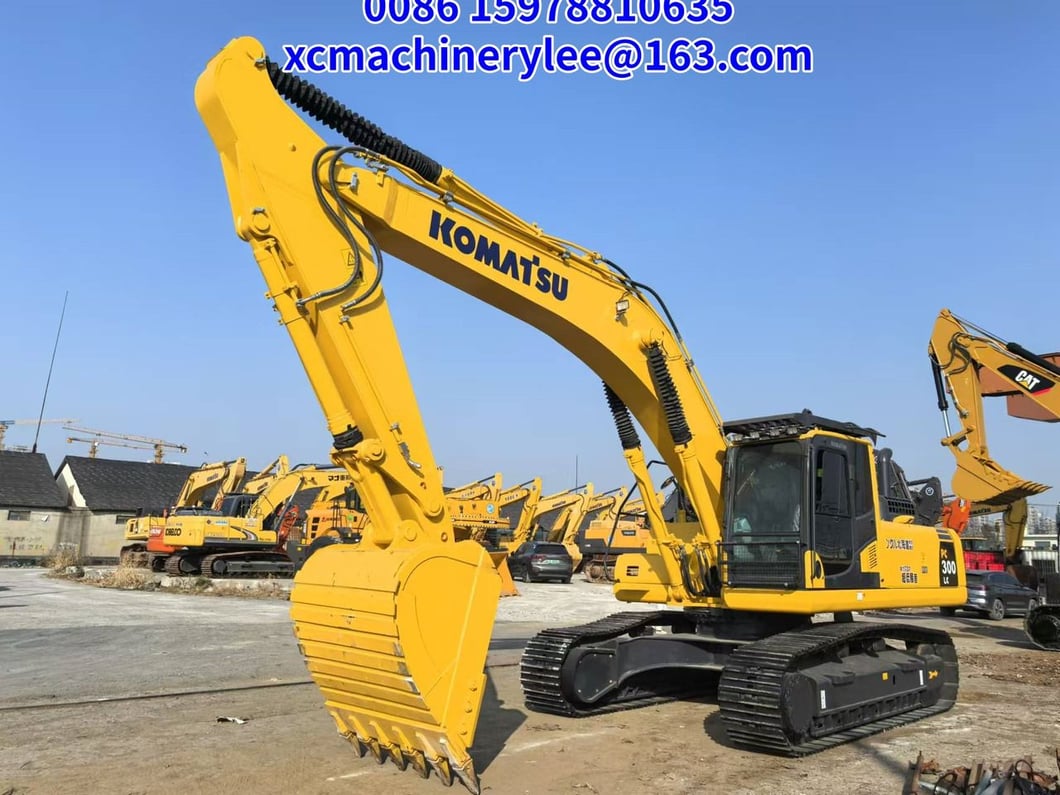 2024 Komatsu PC300 Crawler Excavator