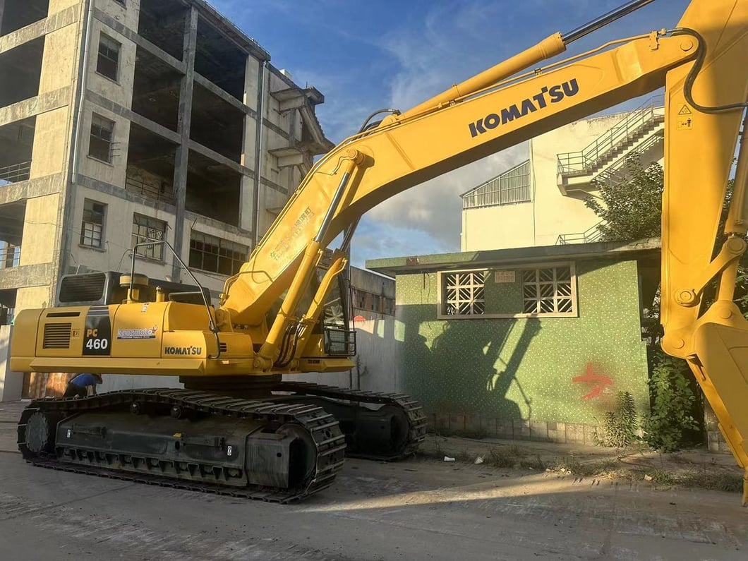 2020 Komatsu PC460LC-8 Crawler Excavator