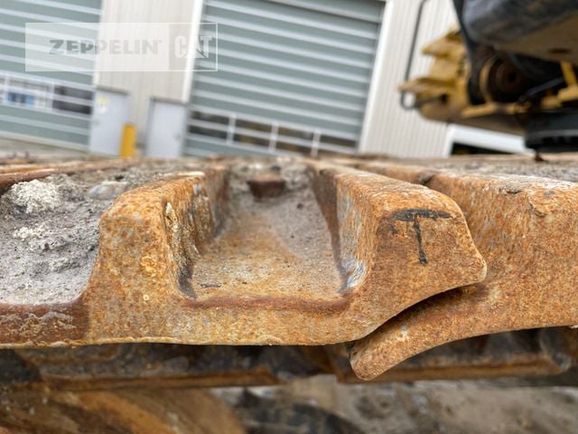 2019 Caterpillar 352F Crawler Excavator