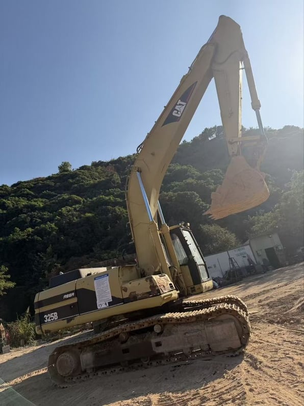 2022 Caterpillar 325B Crawler Excavator