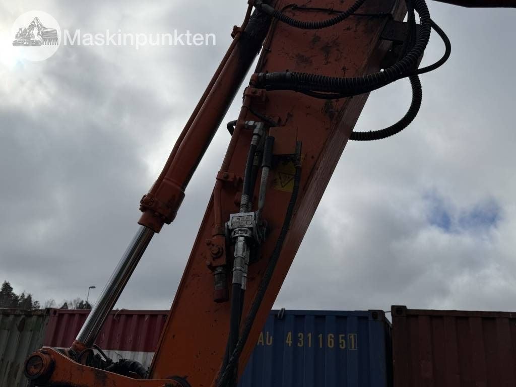 2014 Hitachi ZX140W-5 Wheel Excavator