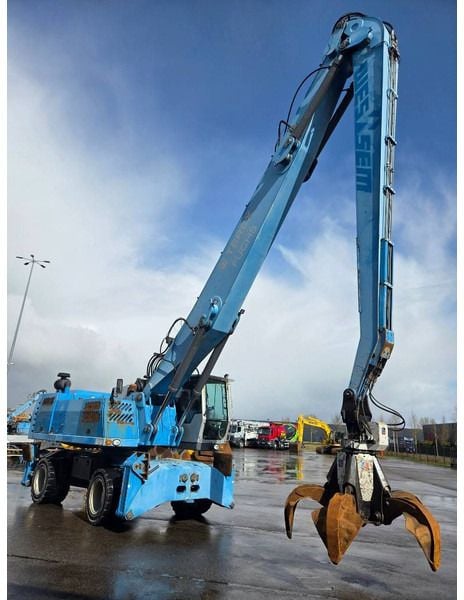 2011 Fuchs MHL360 D Material Handler