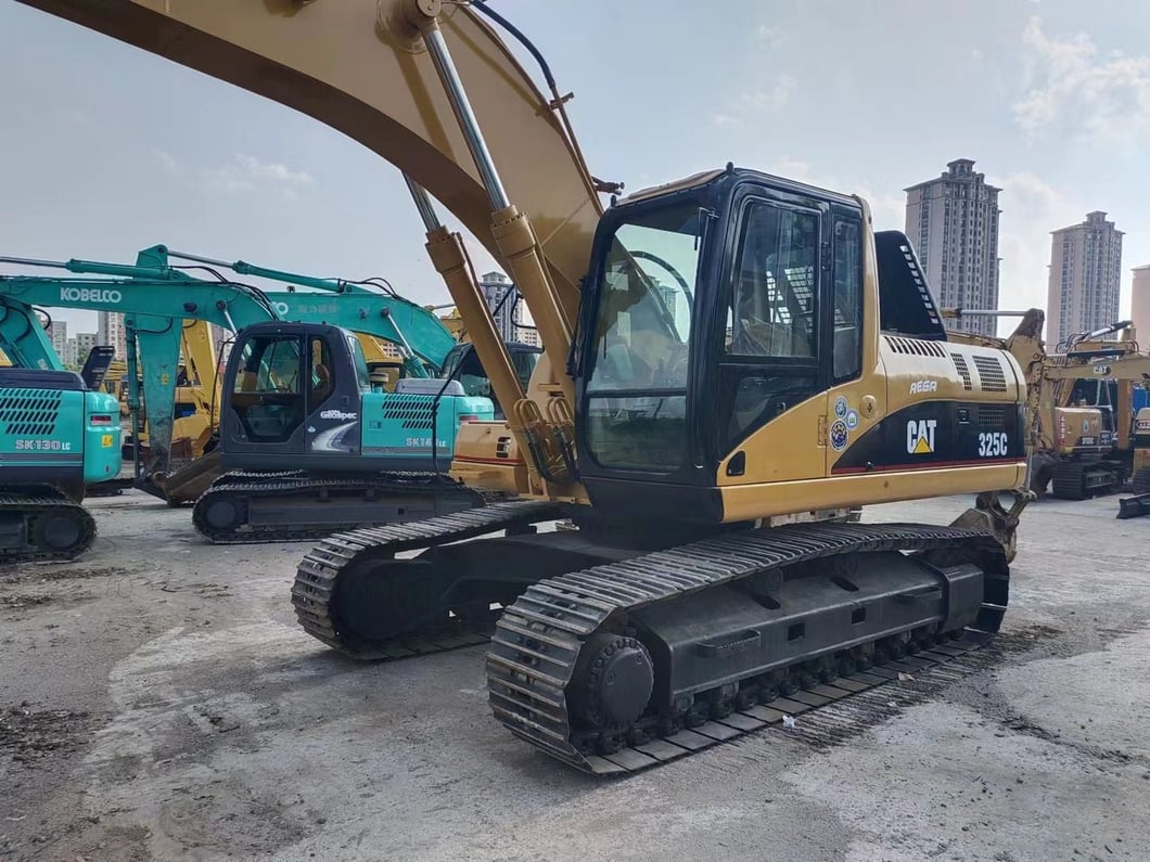 2018 Caterpillar 325C Crawler Excavator