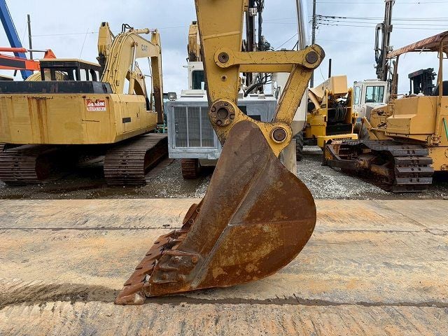 2016 Caterpillar 320E Crawler Excavator