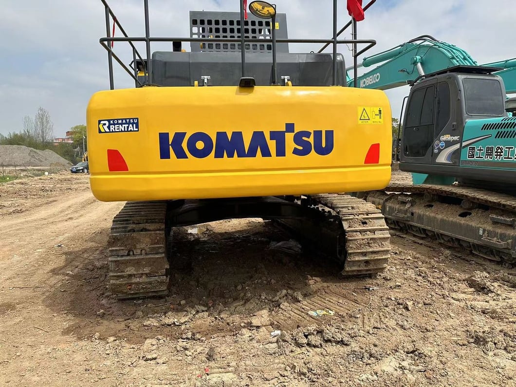 2023 Komatsu PC450-7 Crawler Excavator