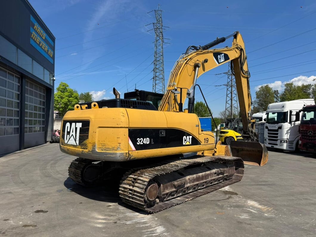 2011 Caterpillar 324D Crawler Excavator