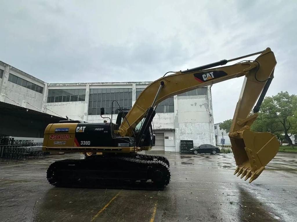 2022 Caterpillar 330D Mini Excavator