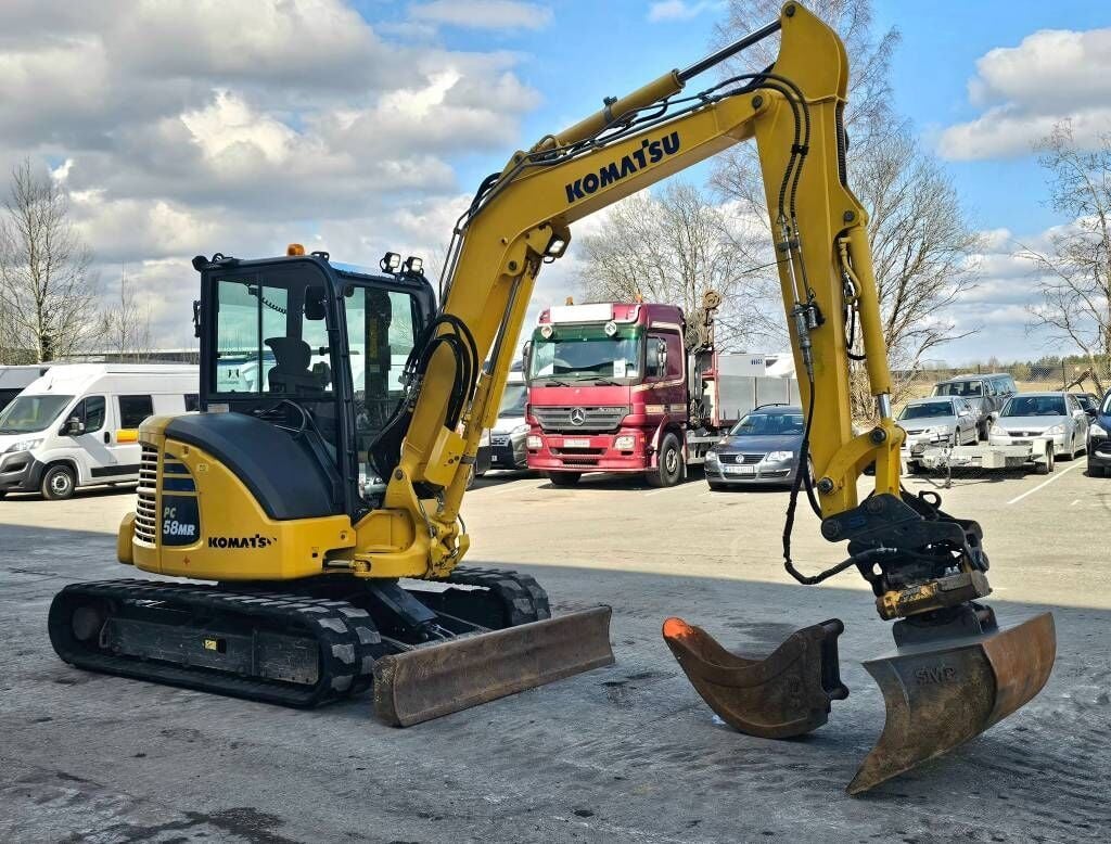 2020 Komatsu PC58MR-5E0 Mini Excavator
