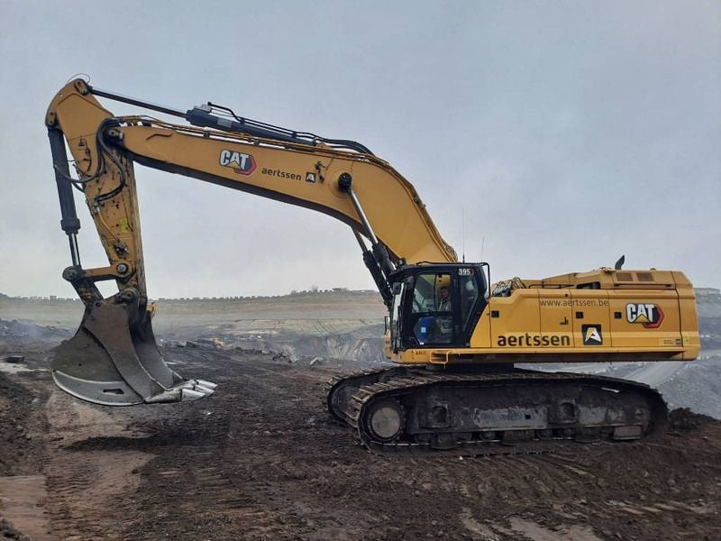 2024 Caterpillar 395 Crawler Excavator
