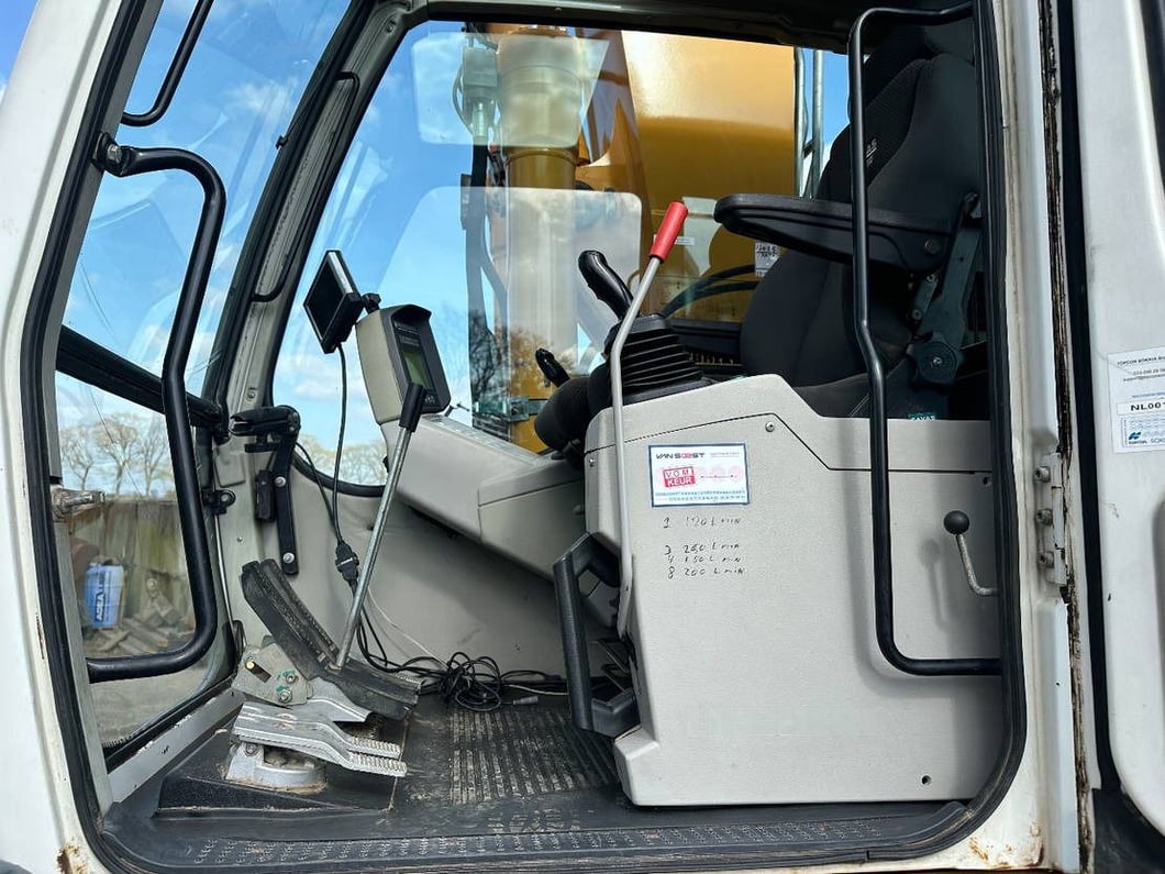2009 Liebherr R934C HDSL Crawler Excavator