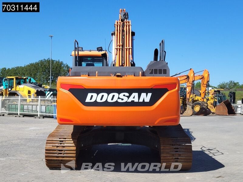 2016 Doosan DX255LC-5 Crawler Excavator