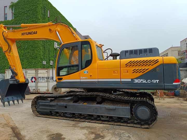 2017 Hyundai 305-9T Crawler Excavator