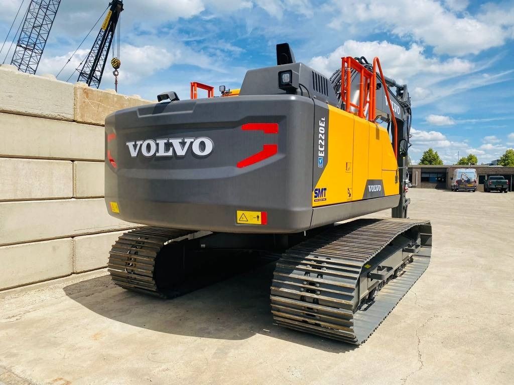 2024 Volvo EC220EL Crawler Excavator