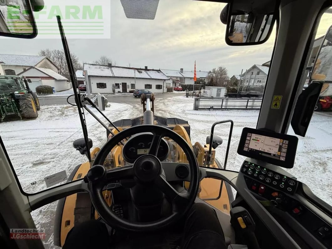 2019 Caterpillar 938M Mini Excavator