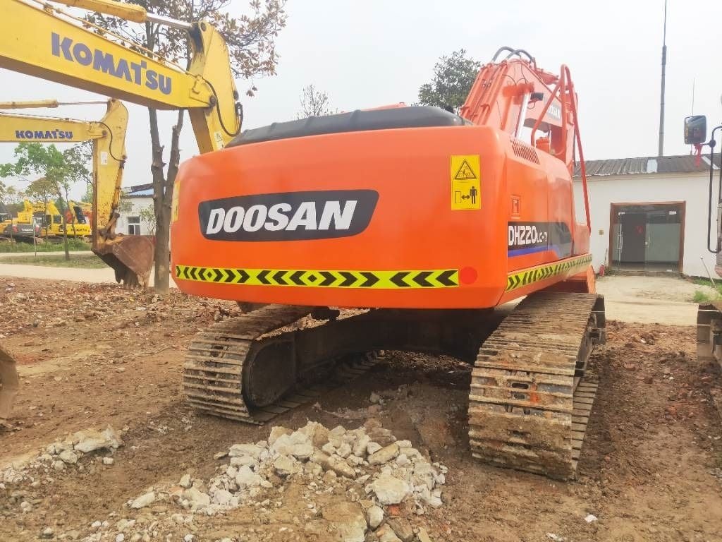 2023 Doosan DH220LC-7 Crawler Excavator