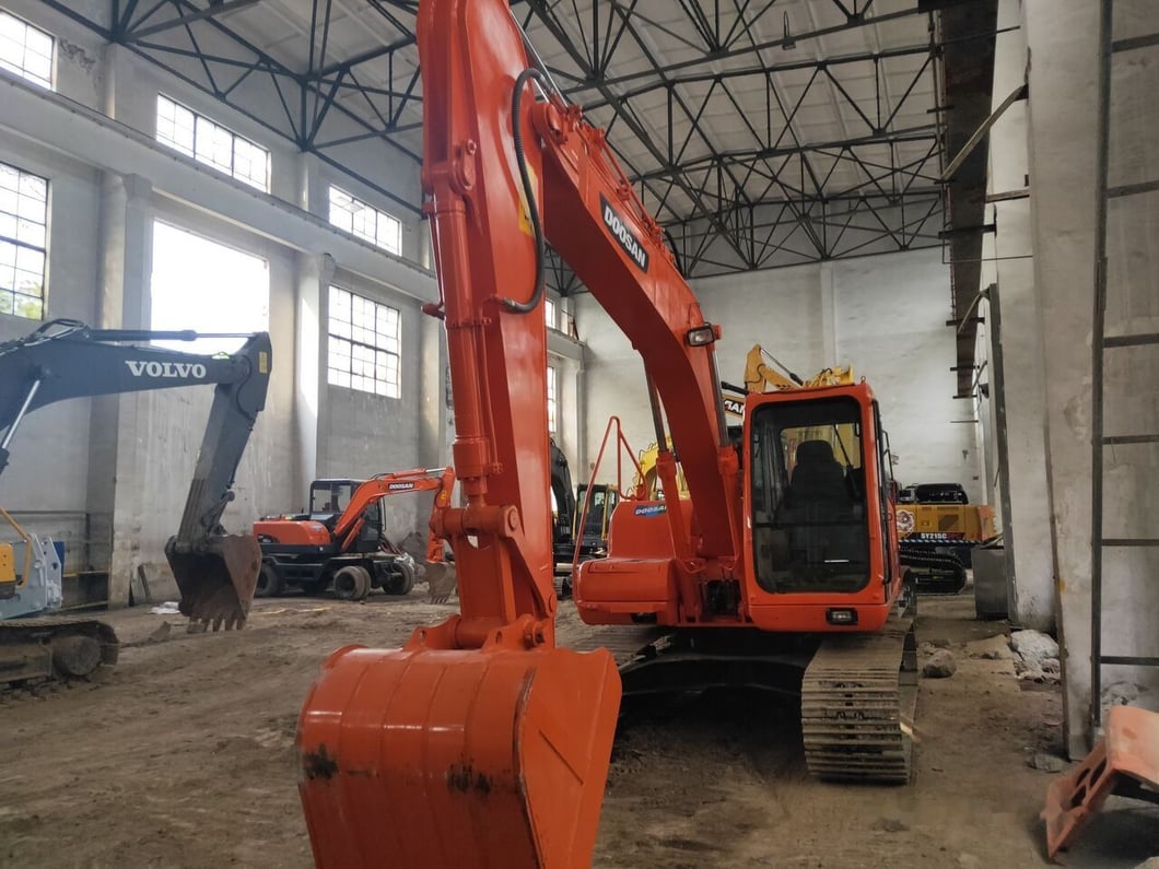 Doosan DH150LC-7 Crawler Excavator