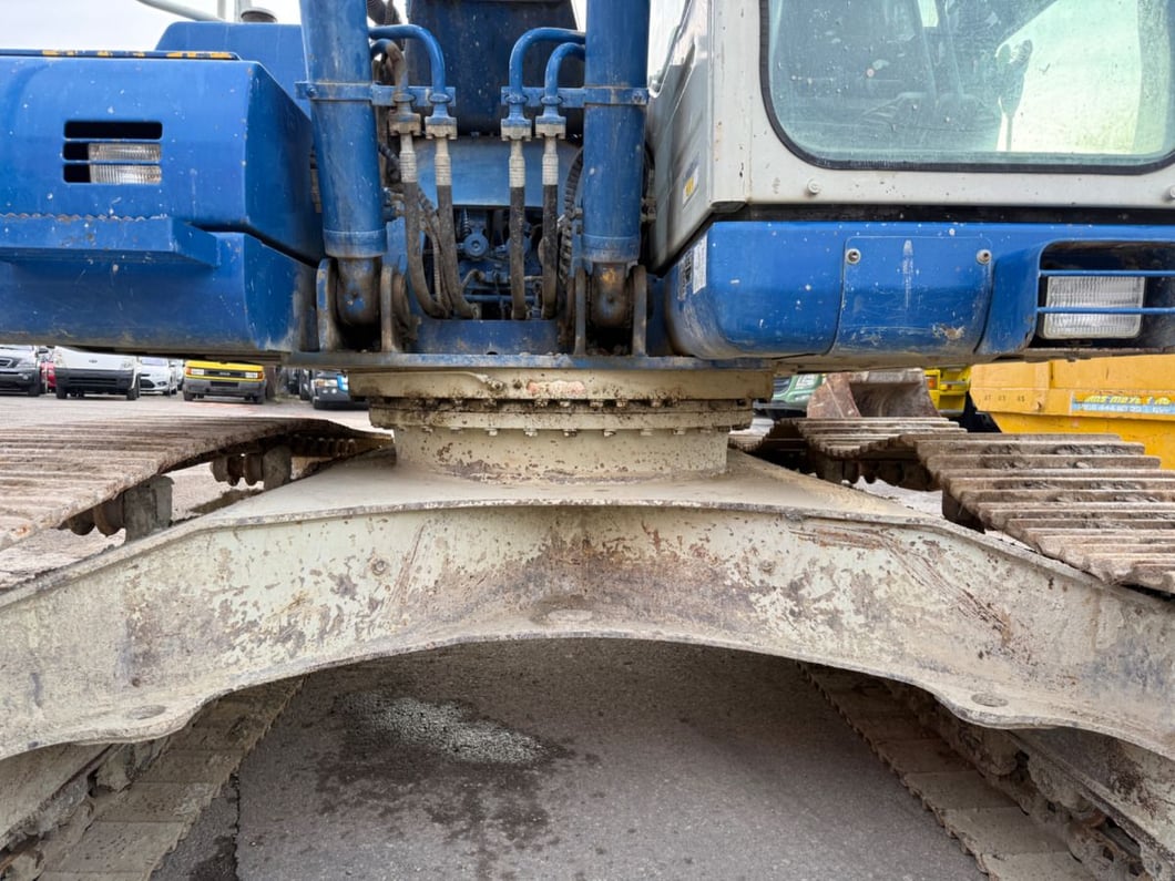 2011 Komatsu PC210LC-8 Crawler Excavator