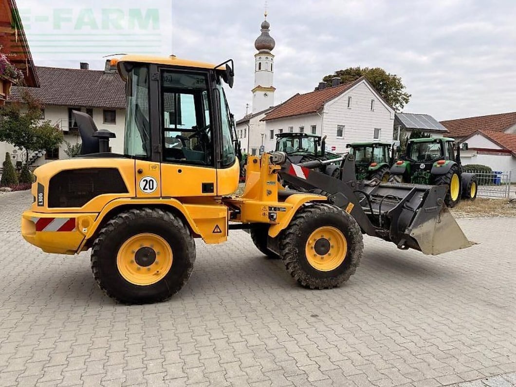 2017 Volvo L30G Mini Excavator