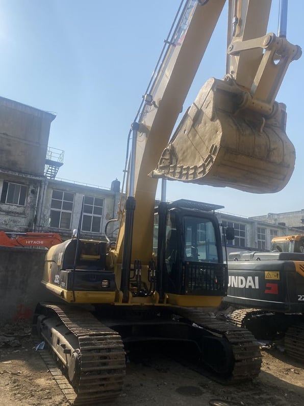 2016 Caterpillar 325C Crawler Excavator