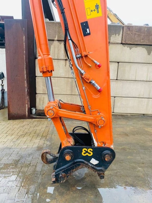 2024 Hitachi ZX300LC-7