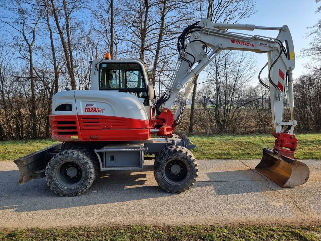 2020 Takeuchi TB295W Wheel Excavator